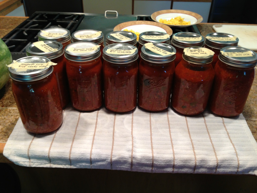 Tomato sauce canning home made