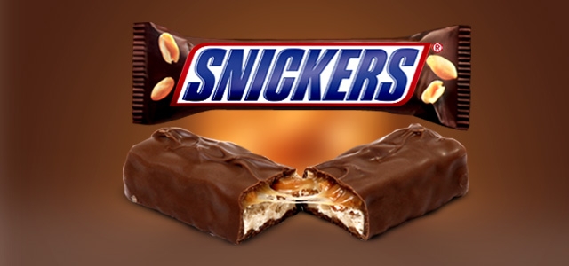 Snickers bar and logo