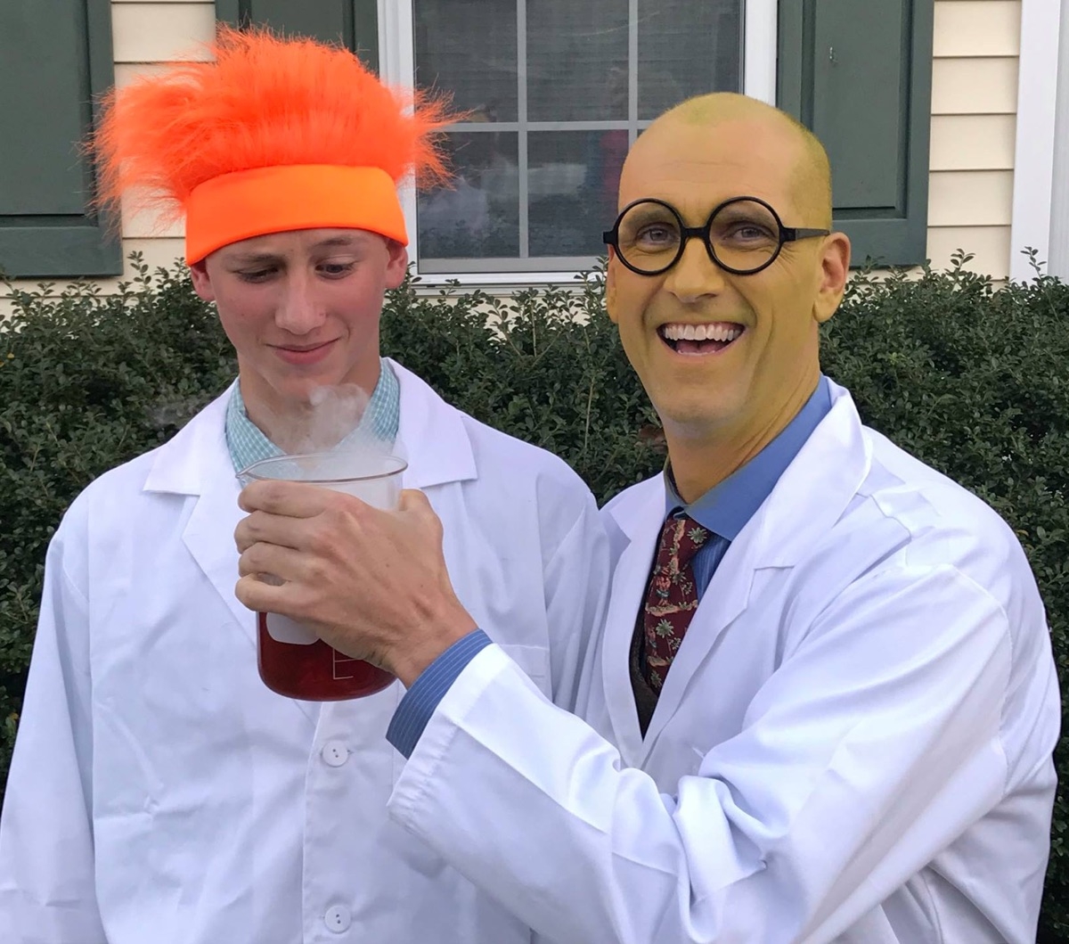 Dr. Bunson Honeydew and Beaker